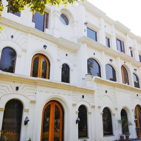 Hotel Kings Retreat Patiāla Екстериор снимка