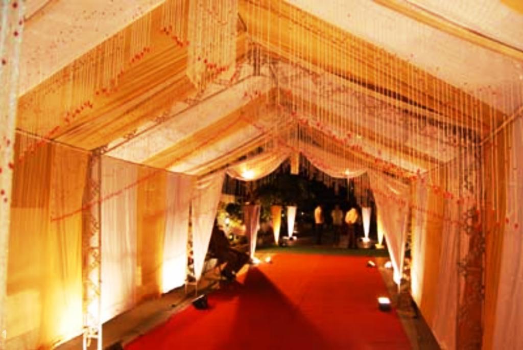 Hotel Kings Retreat Patiāla Екстериор снимка